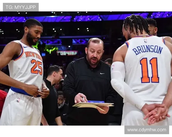 尼克斯新赛季前瞻：球队阵容调整与未来发展方向解析