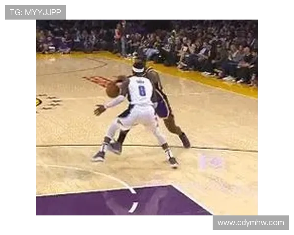 NBA新赛季焦点对决引爆话题多支球队补强动态持续升温中