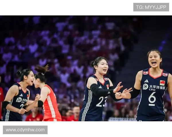 中国女排逆转取胜，激战五局力克世界冠军，展现出强大竞技实力