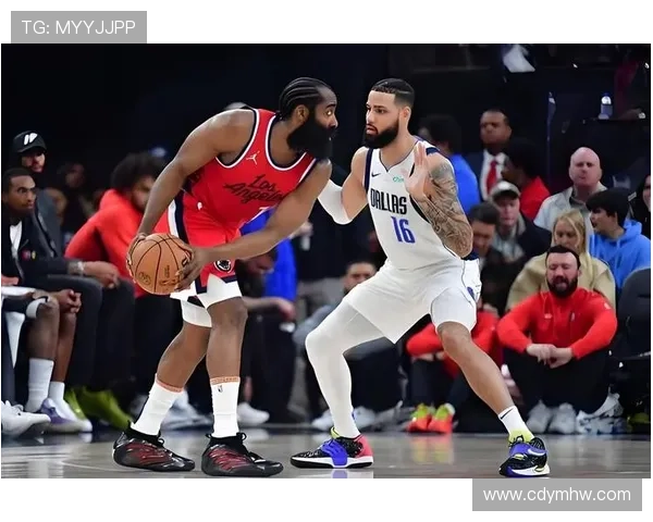 本赛季多队格局突变巨星连番上演高光表现震撼联盟走势引关注热议