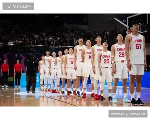 中国男篮新周期首战告捷年轻阵容展现拼搏精神为未来奠定基础 中国男篮新周期首战告捷年轻阵容展现拼搏精神为未来奠定基础