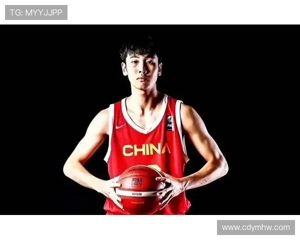 国家队新星闪耀全场赛场助力球队逆转夺冠表现惊艳引发球迷热议声 国家队新星闪耀全场赛场助力球队逆转夺冠表现惊艳引发球迷热议声