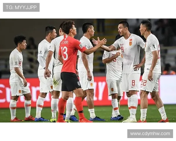 国足世预赛关键战临近主帅调整阵容冲击出线希望球迷期待新战术奏效